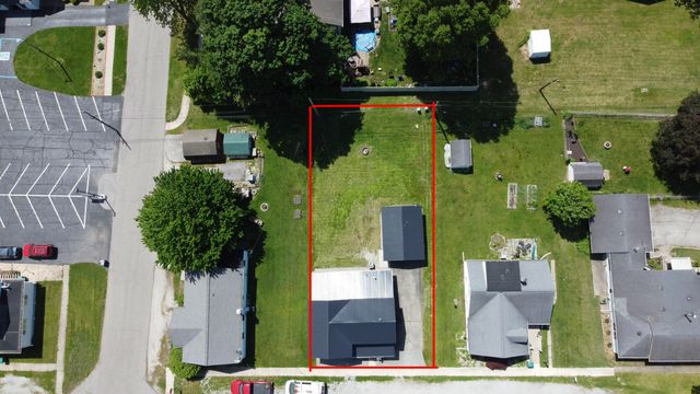 153 W Jefferson Street, Westville, IN 46391