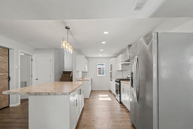 153 W Jefferson Street, Westville, IN 46391