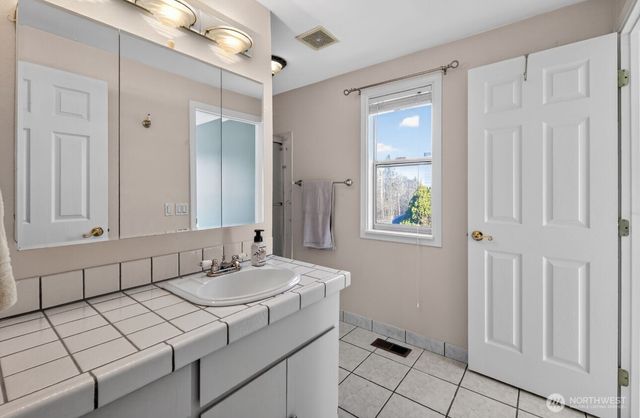 10918 SE 270th Street, Kent, WA 98030