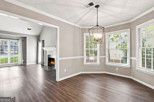 657 Wedgewood Drive, Woodstock, GA 30189