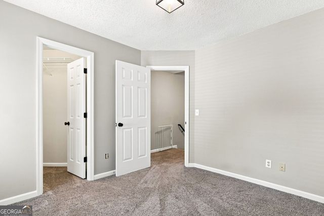 657 Wedgewood Drive, Woodstock, GA 30189