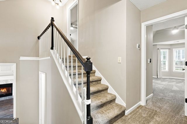 657 Wedgewood Drive, Woodstock, GA 30189