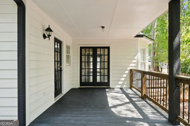 657 Wedgewood Drive, Woodstock, GA 30189