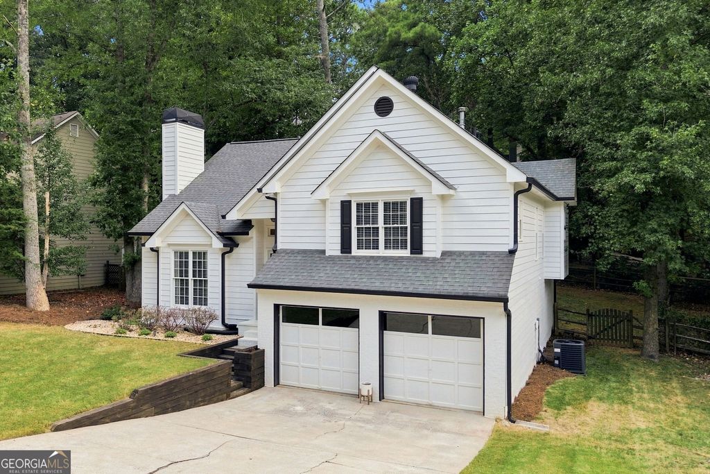 657 Wedgewood Drive, Woodstock, GA 30189 — photo 2
