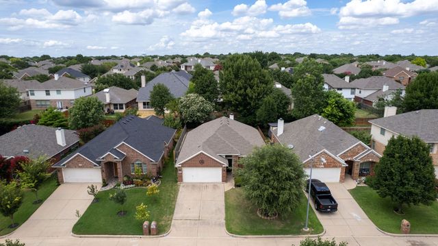 4844 Summer Oaks Lane, Fort Worth, TX 76123