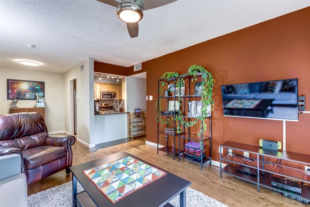 4845 Cedar Springs Road 368, Dallas, TX 75219