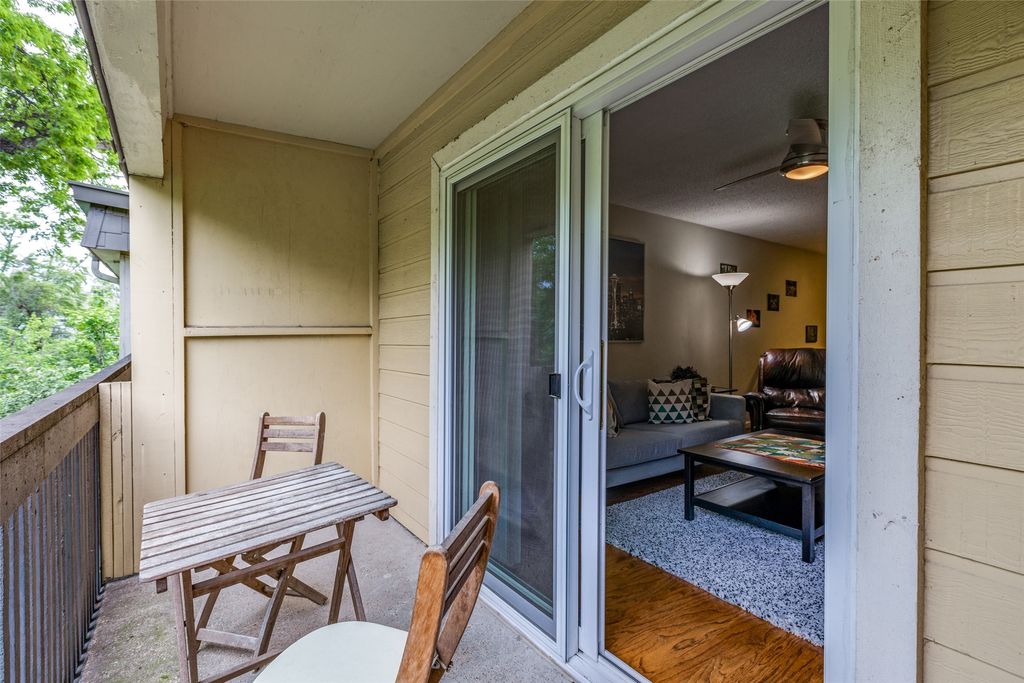 4845 Cedar Springs Road 368, Dallas, TX 75219