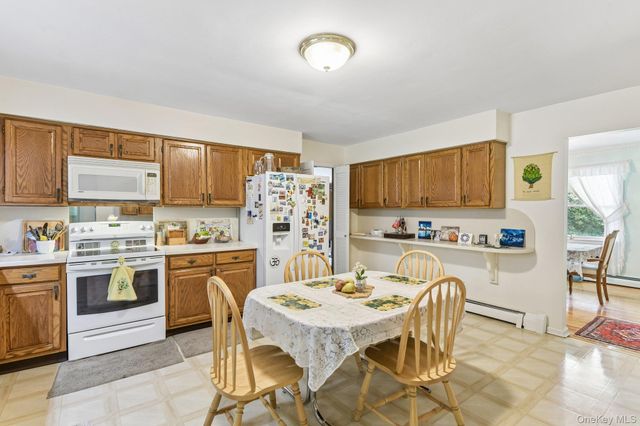 7 Diana Hill, Huntington, NY 11743