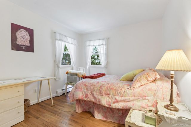7 Diana Hill, Huntington, NY 11743