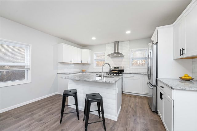 55 Orchard Street, Webster, NY 14580