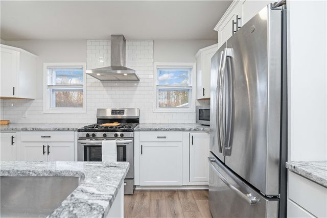 55 Orchard Street, Webster, NY 14580