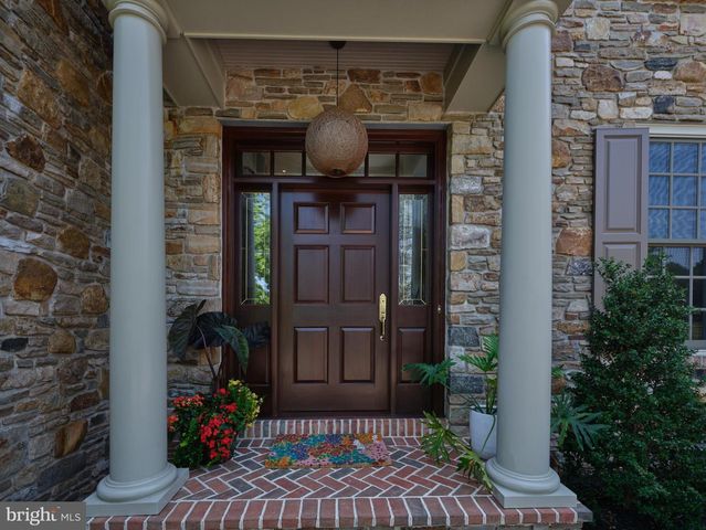 6020 ATKINSON RD, New Hope, PA 18938