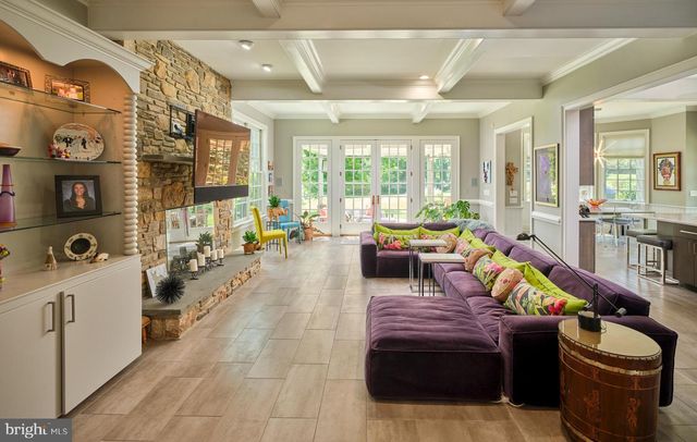 6020 ATKINSON RD, New Hope, PA 18938