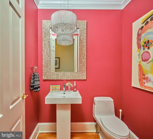 6020 ATKINSON RD, New Hope, PA 18938