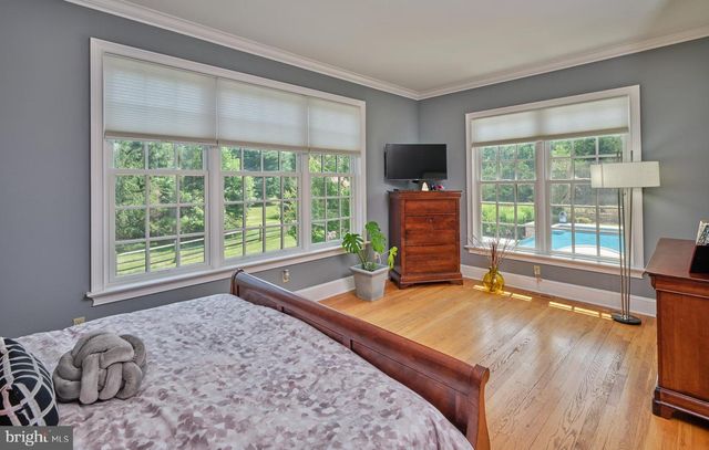 6020 ATKINSON RD, New Hope, PA 18938