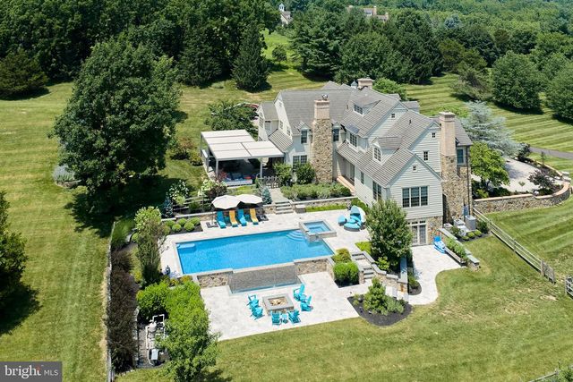 6020 ATKINSON RD, New Hope, PA 18938