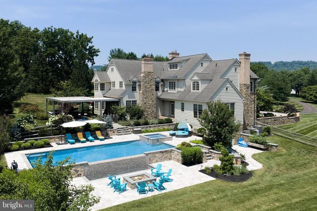 6020 ATKINSON RD, New Hope, PA 18938