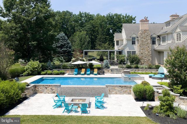 6020 ATKINSON RD, New Hope, PA 18938