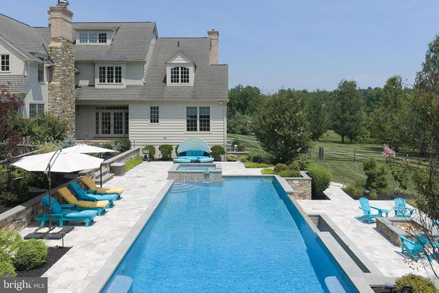 6020 ATKINSON RD, New Hope, PA 18938
