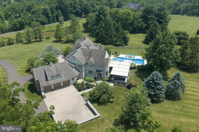 6020 ATKINSON RD, New Hope, PA 18938