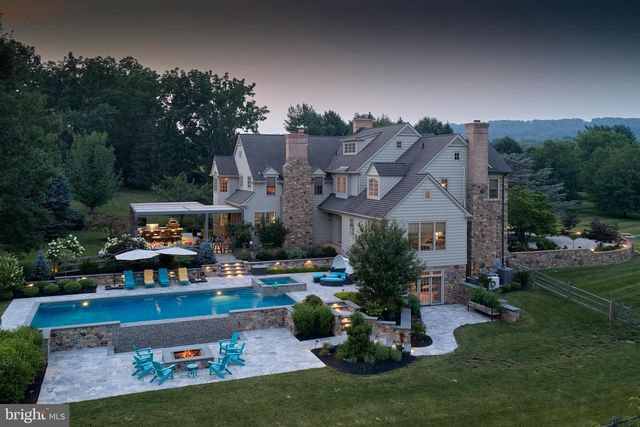 6020 ATKINSON RD, New Hope, PA 18938