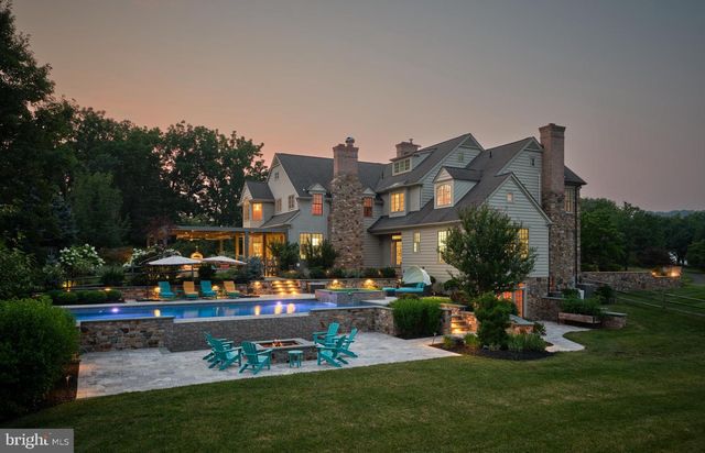 6020 ATKINSON RD, New Hope, PA 18938