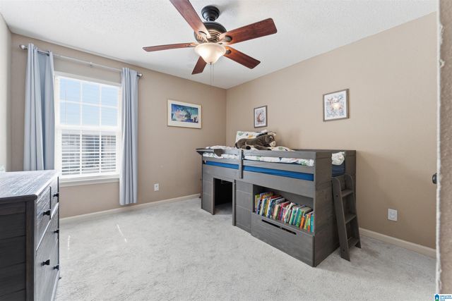 1007 Patton Creek Ln, Hoover, AL 35226