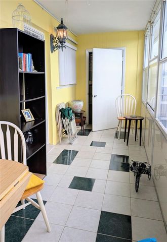 8055 112TH STREET 403, Seminole, FL 33772