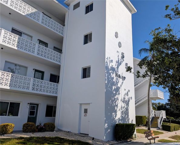 8055 112TH STREET 403, Seminole, FL 33772