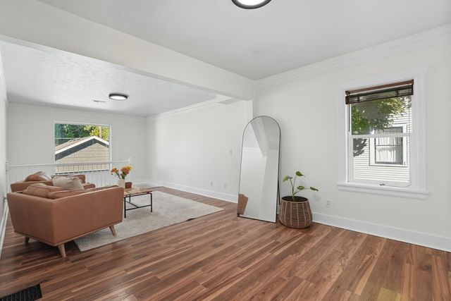 214 W 25th Ave, Spokane, WA 99203