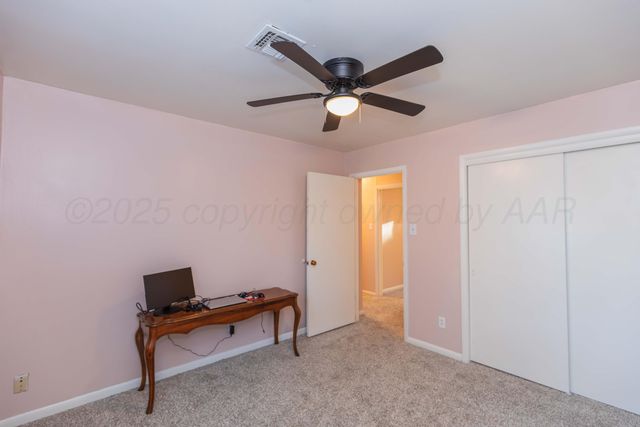 2422 N Christine Street, Pampa, TX 79065