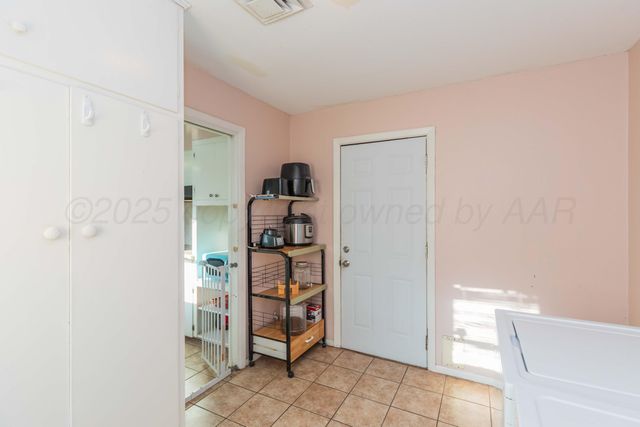 2422 N Christine Street, Pampa, TX 79065