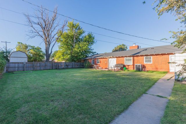 2422 N Christine Street, Pampa, TX 79065