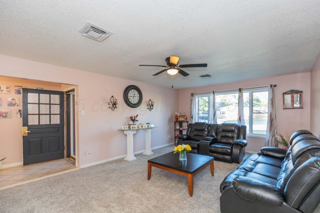 2422 N Christine Street, Pampa, TX 79065