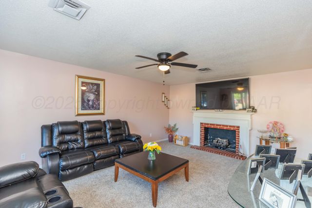 2422 N Christine Street, Pampa, TX 79065