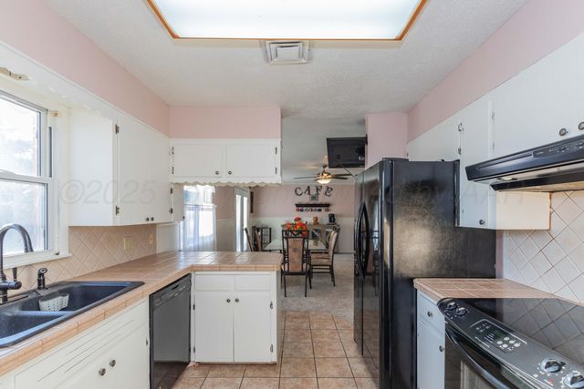 2422 N Christine Street, Pampa, TX 79065