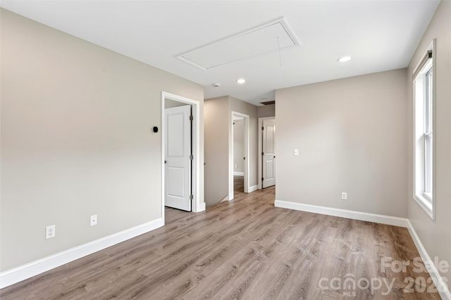 88 Walker Street, Black Mountain, NC 28711