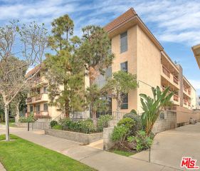 104 S Hayworth Avenue 104, Los Angeles, CA 90048