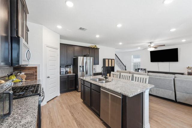 132 Wedgewood Trace Lane, La Porte, TX 77571