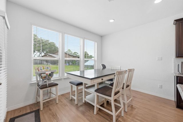 132 Wedgewood Trace Lane, La Porte, TX 77571