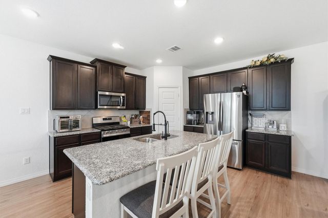 132 Wedgewood Trace Lane, La Porte, TX 77571