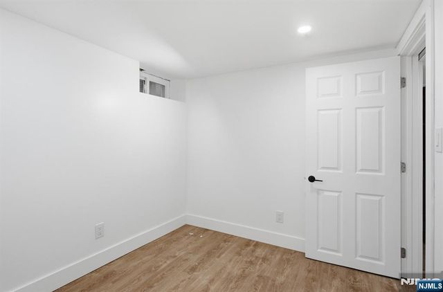 284 2nd Avenue, Newark, NJ 07107