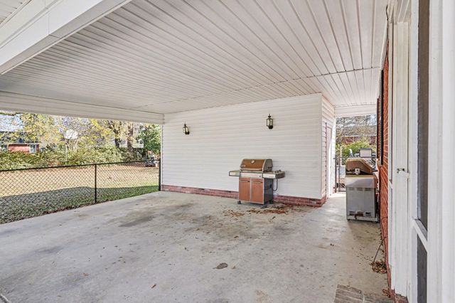 1008 N Withlacoochee Ave., Marion, SC 29571