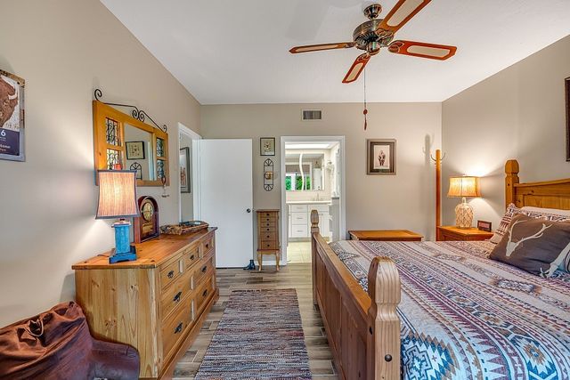 6165 S Mirror Lake Drive 106, Sebastian, FL 32958