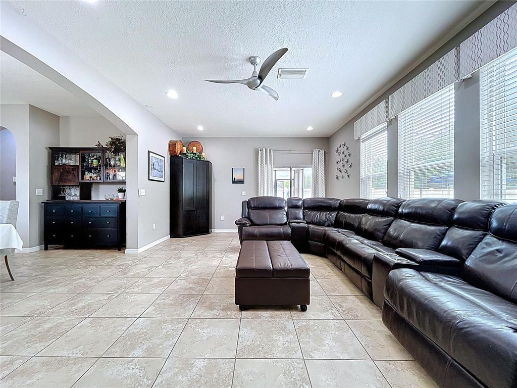 Image 26 of property listing at 5446 ANGELONIA TERRACE, Land O Lakes, FL 34639