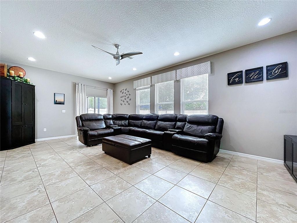 Image 29 of property listing at 5446 ANGELONIA TERRACE, Land O Lakes, FL 34639