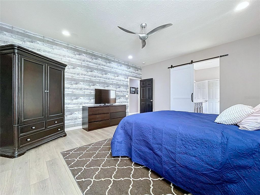 Image 31 of property listing at 5446 ANGELONIA TERRACE, Land O Lakes, FL 34639