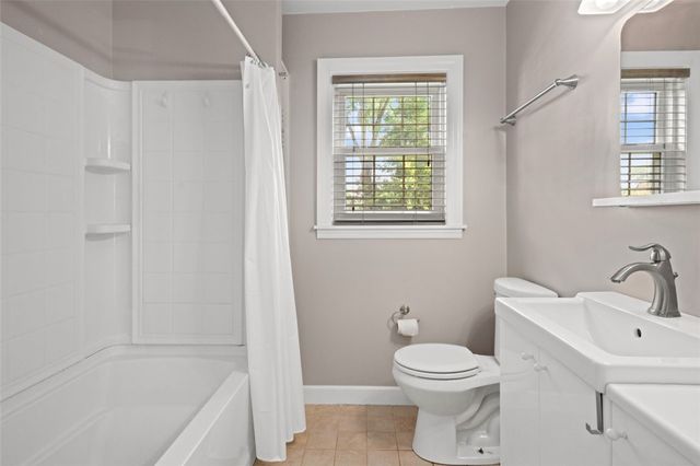 617 Lamarido St, Brookline, PA 15226