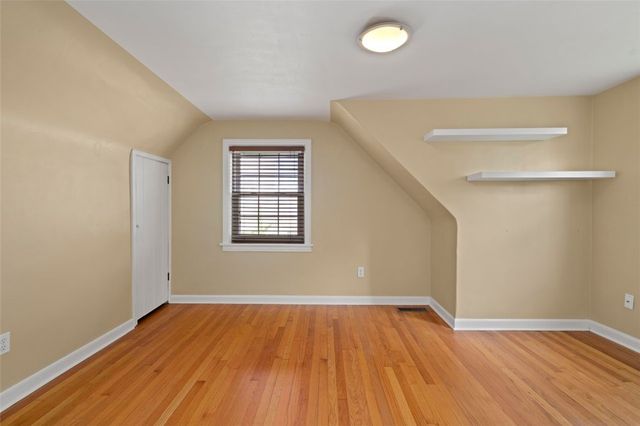 617 Lamarido St, Brookline, PA 15226