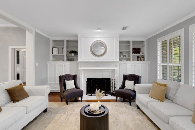 4602 Lake Village Drive, Fulshear, TX 77441